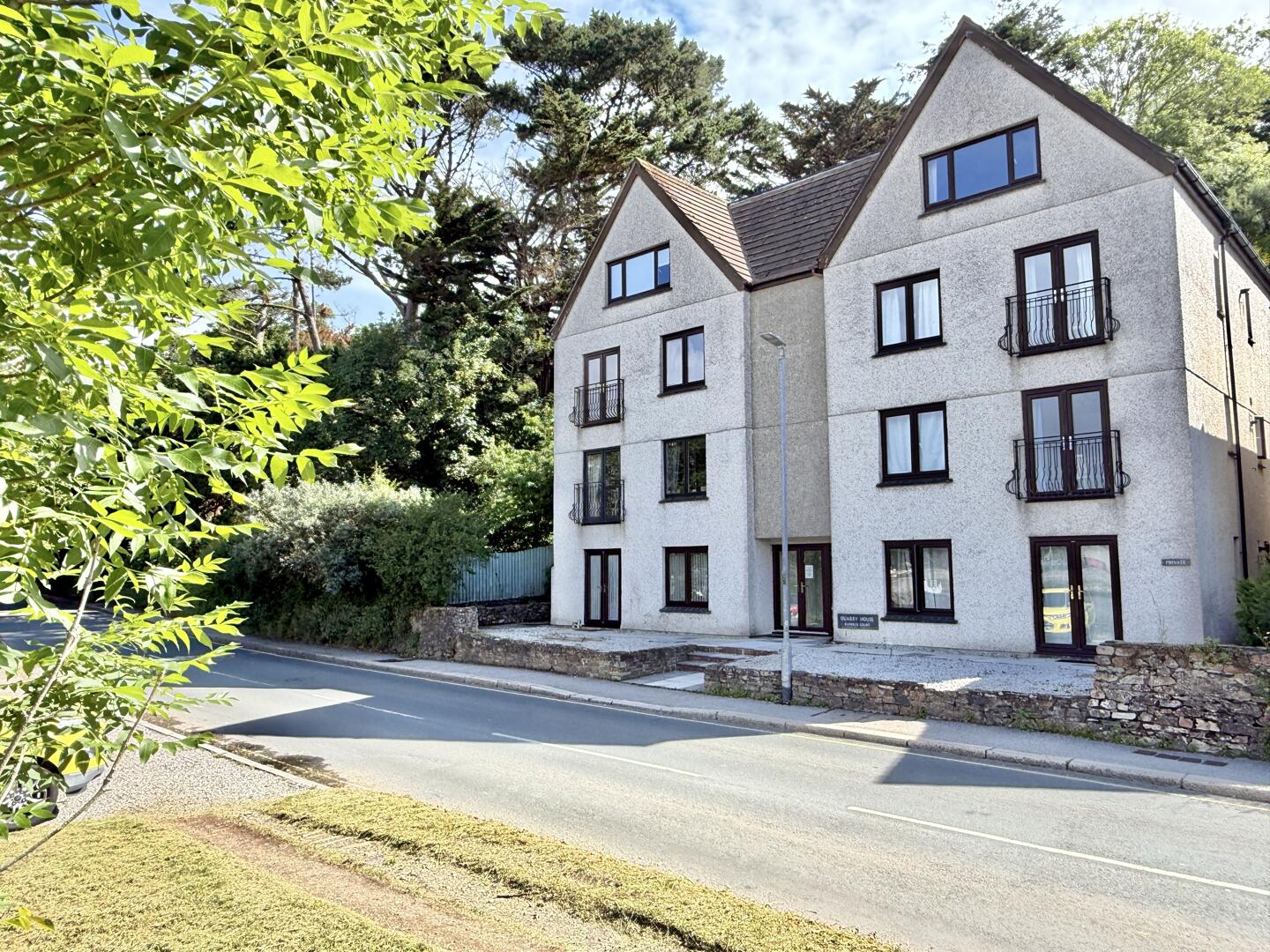 2 bed property in Malpas Road, Truro